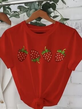 Adorable Summer Strawberry Design T-Shirt Sz 20